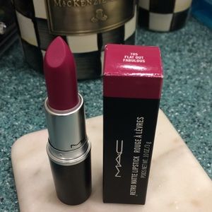 Mac Flat out fabulous Matte
